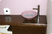 トイレ手洗いカウンター